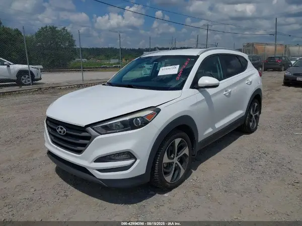 KM8J33A23GU136974 2016 HYUNDAI TUCSON - Image 2