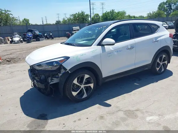 KM8J33A23GU140166 2016 HYUNDAI TUCSON - Image 2