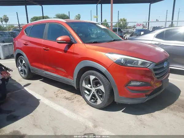 KM8J33A23GU140667 2016 HYUNDAI TUCSON - Image 1