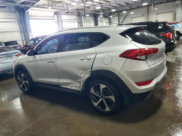 KM8J33A23GU148672 2016 HYUNDAI TUCSON - Image 2