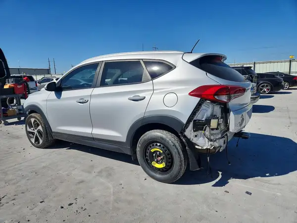 KM8J33A23GU149398 2016 HYUNDAI TUCSON - Image 2