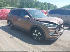 KM8J33A23GU152611 2016 HYUNDAI TUCSON