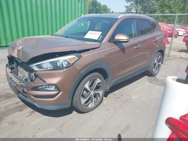 KM8J33A23GU152611 2016 HYUNDAI TUCSON - Image 2