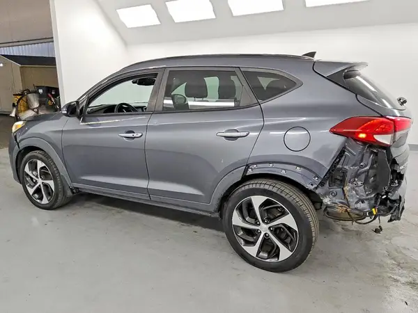 KM8J33A23GU178626 2016 HYUNDAI TUCSON - Image 2