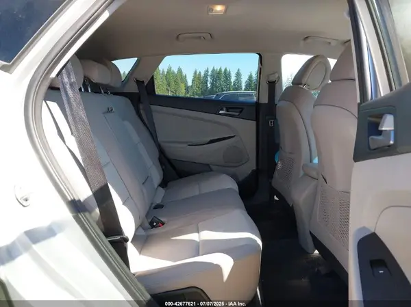 KM8J33A23GU188444 2016 HYUNDAI TUCSON - Image 8