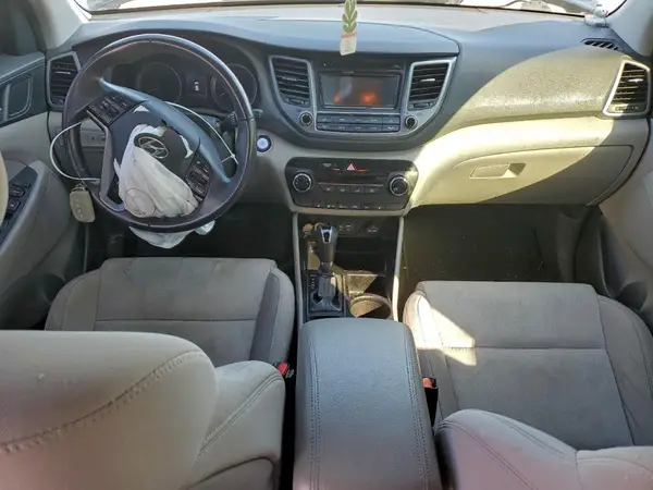 KM8J33A23GU188542 2016 HYUNDAI TUCSON - Image 8
