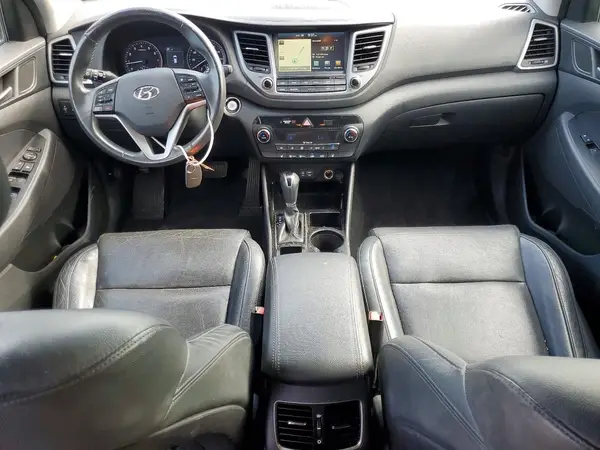 KM8J33A23GU199783 2016 HYUNDAI TUCSON - Image 8
