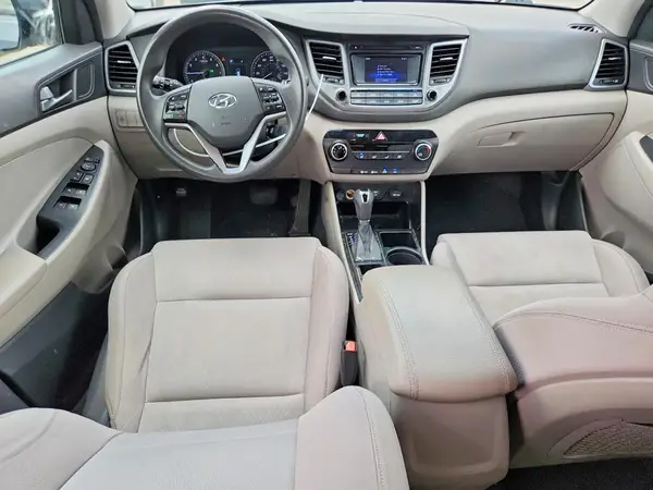 KM8J33A23GU202469 2016 HYUNDAI TUCSON - Image 8