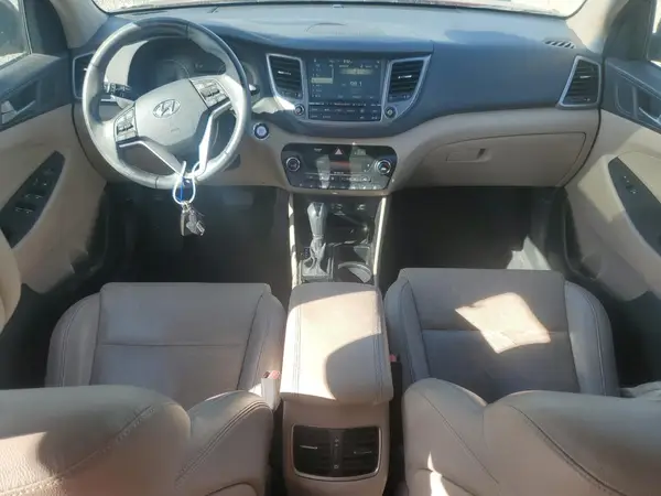 KM8J33A23GU213214 2016 HYUNDAI TUCSON - Image 8
