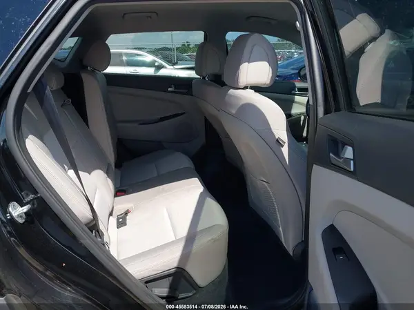 KM8J33A23GU227114 2016 HYUNDAI TUCSON - Image 8
