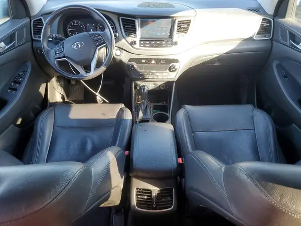 KM8J33A23GU230157 2016 HYUNDAI TUCSON - Image 8