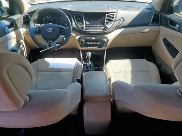 KM8J33A23GU242180 2016 HYUNDAI TUCSON - Image 8