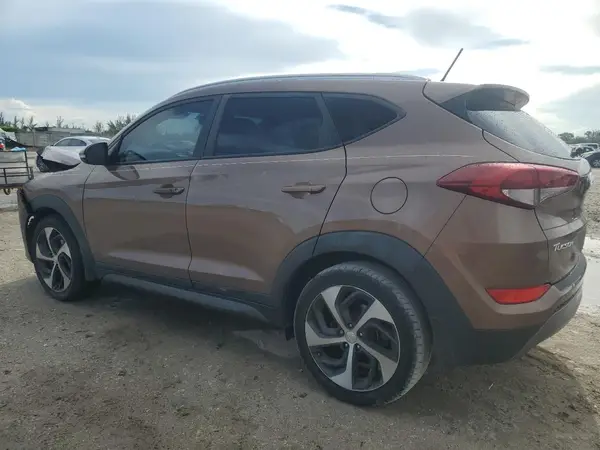 KM8J33A23GU253941 2016 HYUNDAI TUCSON - Image 2