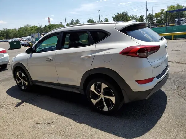 KM8J33A23GU256225 2016 HYUNDAI TUCSON - Image 2