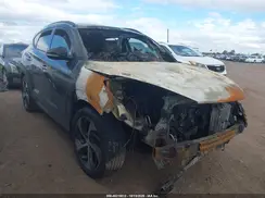 KM8J33A23GU260372 2016 HYUNDAI TUCSON