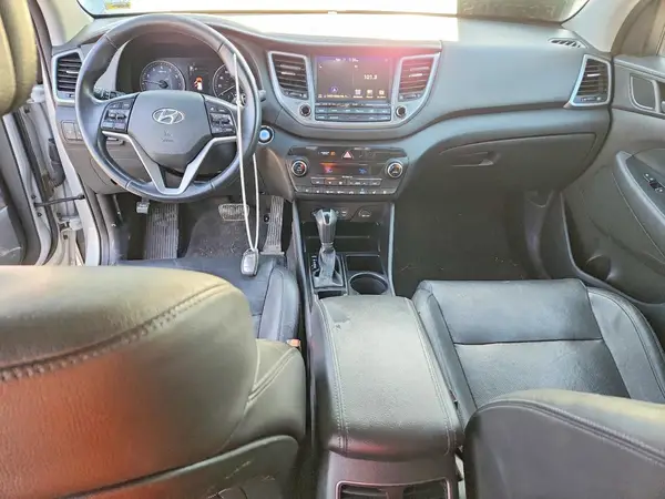 KM8J33A23GU265720 2016 HYUNDAI TUCSON - Image 8