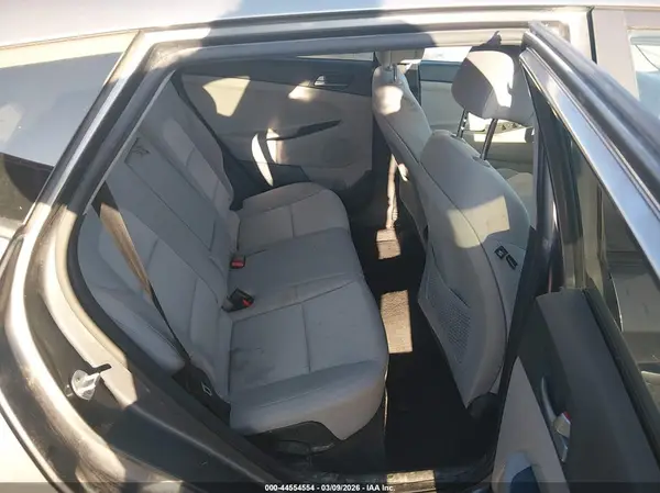 KM8J33A23HU272264 2017 HYUNDAI TUCSON - Image 8