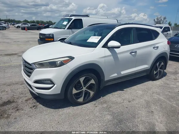 KM8J33A23HU283314 2017 HYUNDAI TUCSON - Image 2