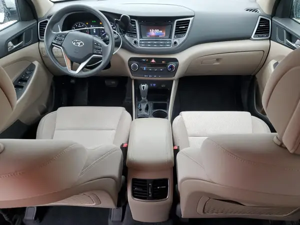 KM8J33A23HU297889 2017 HYUNDAI TUCSON - Image 8