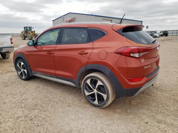 KM8J33A23HU317591 2017 HYUNDAI TUCSON - Image 2