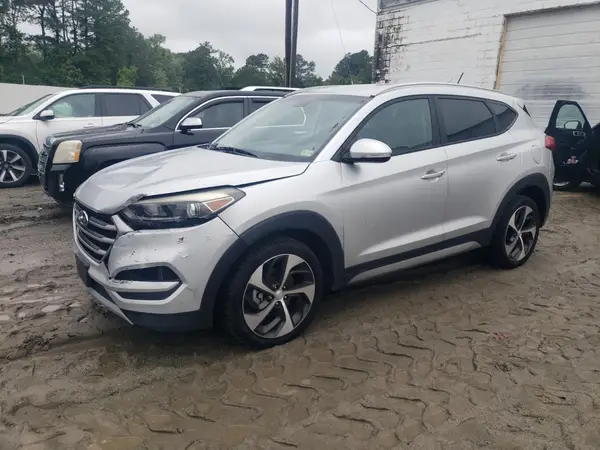 KM8J33A23HU355807 2017 HYUNDAI TUCSON - Image 1