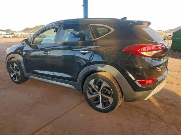 KM8J33A23HU357735 2017 HYUNDAI TUCSON - Image 2