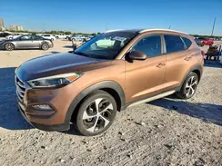 KM8J33A23HU392761 2017 HYUNDAI TUCSON