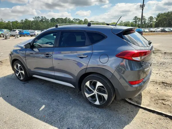 KM8J33A23HU521906 2017 HYUNDAI TUCSON - Image 2