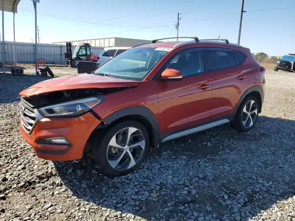 KM8J33A23HU529343 2017 HYUNDAI TUCSON - Image 1