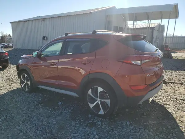 KM8J33A23HU529343 2017 HYUNDAI TUCSON - Image 2