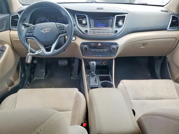 KM8J33A23HU533764 2017 HYUNDAI TUCSON - Image 8