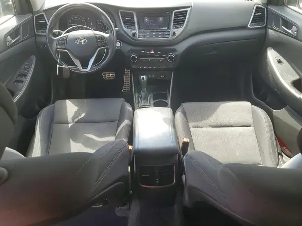 KM8J33A23HU535014 2017 HYUNDAI TUCSON - Image 8