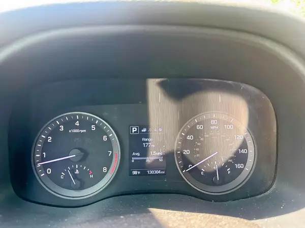 KM8J33A23HU545641 2017 HYUNDAI TUCSON - Image 8
