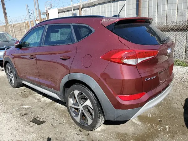 KM8J33A23HU561175 2017 HYUNDAI TUCSON - Image 2