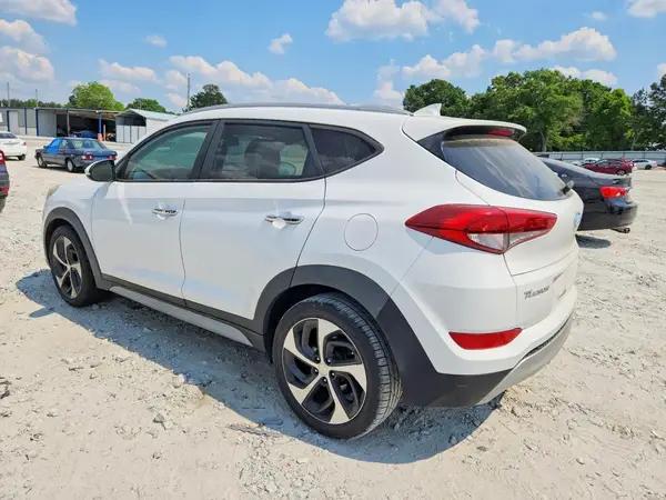 KM8J33A23HU563346 2017 HYUNDAI TUCSON - Image 2