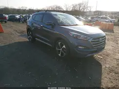 KM8J33A23HU588389 2017 HYUNDAI TUCSON