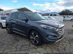 KM8J33A23JU752276 2018 HYUNDAI TUCSON