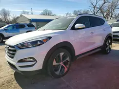 KM8J33A23JU758613 2018 HYUNDAI TUCSON