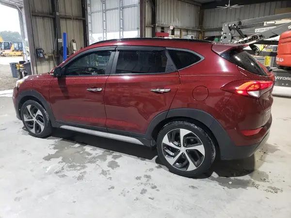 KM8J33A23JU795712 2018 HYUNDAI TUCSON - Image 2