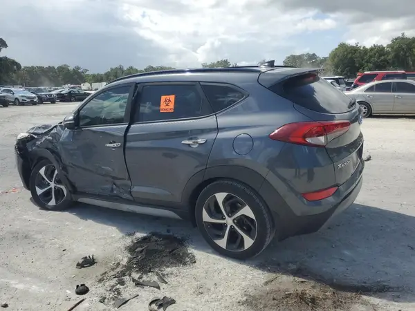 KM8J33A23JU814937 2018 HYUNDAI TUCSON - Image 2