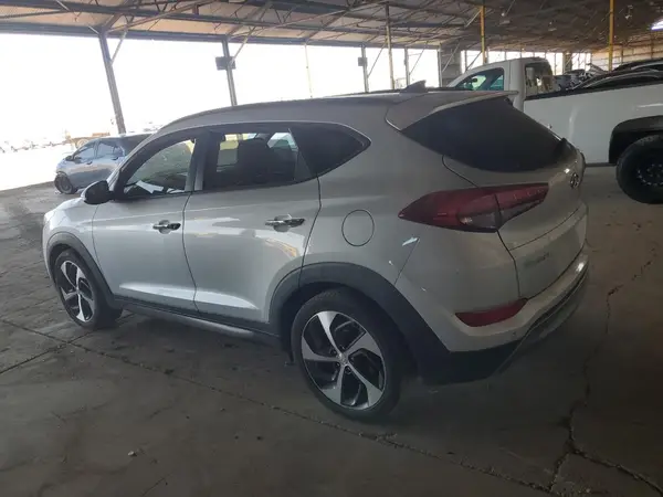 KM8J33A24GU029254 2016 HYUNDAI TUCSON - Image 2