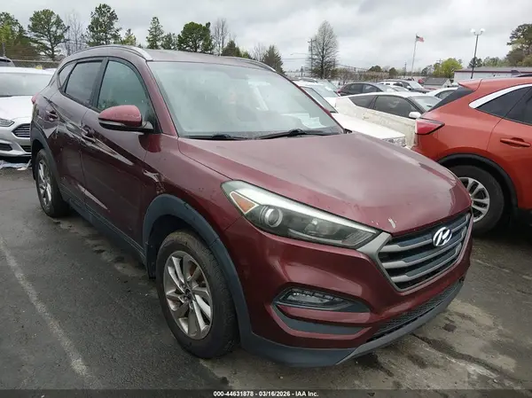 KM8J33A24GU040125 2016 HYUNDAI TUCSON - Image 1