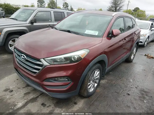 KM8J33A24GU040125 2016 HYUNDAI TUCSON - Image 2