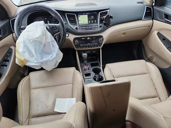 KM8J33A24GU045342 2016 HYUNDAI TUCSON - Image 8