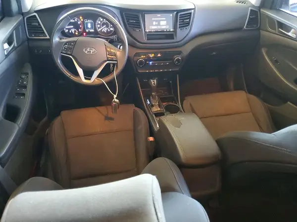 KM8J33A24GU049097 2016 HYUNDAI TUCSON - Image 8
