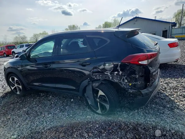 KM8J33A24GU053764 2016 HYUNDAI TUCSON - Image 2