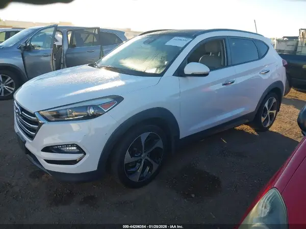 KM8J33A24GU065610 2016 HYUNDAI TUCSON - Image 2