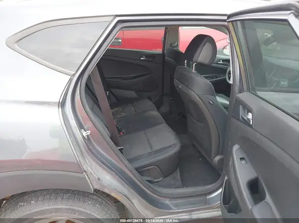 KM8J33A24GU094296 2016 HYUNDAI TUCSON - Image 8