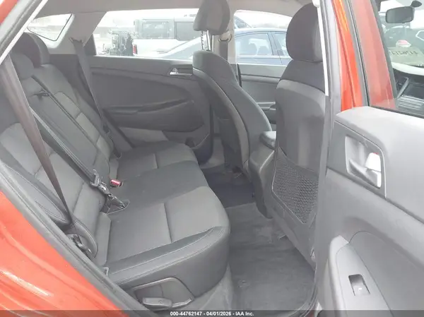 KM8J33A24GU096162 2016 HYUNDAI TUCSON - Image 8