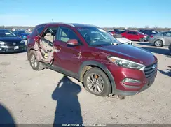 KM8J33A24GU107371 2016 HYUNDAI TUCSON